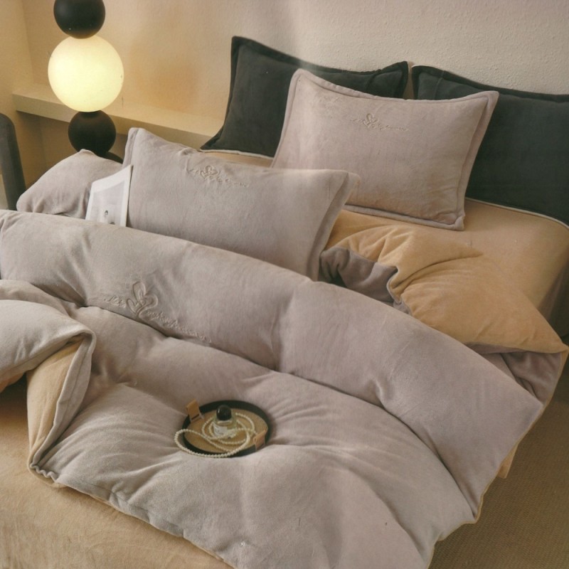 Велюровое постельное белье евро размер (32011)