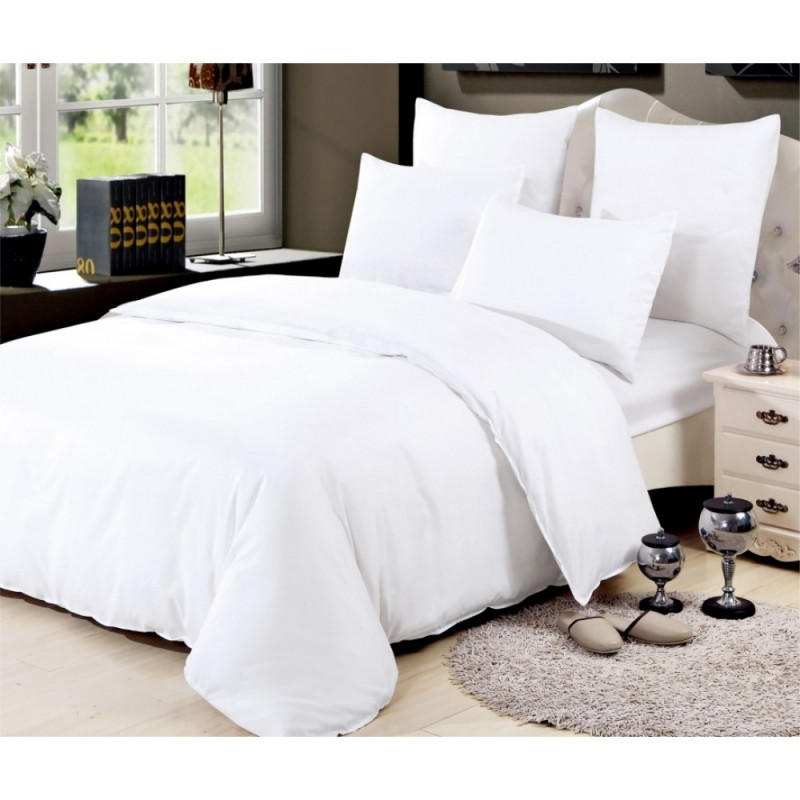 Постельное бельё белое *Koloco* 100% Сатин двуспальное  (4 наволочки) 22530