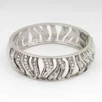 Браслет на руку металлический серебристый (7647)