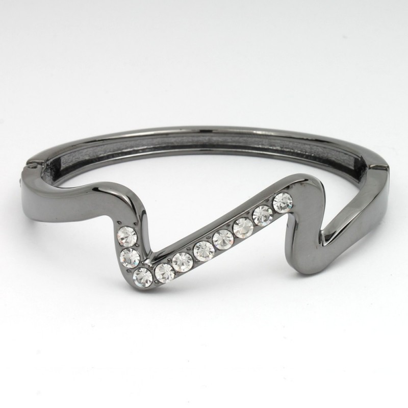 Браслет на руку металлический Волна со стразами графитовый (8581)