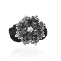 Велюровая резинка для волос с украшением (4497) вариант 04