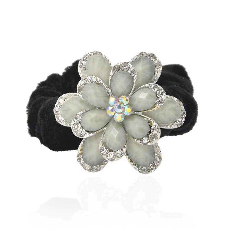 Велюровая резинка для волос с украшением (4509) вариант 12