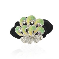 Велюровая резинка для волос с украшением (4620) вариант 05