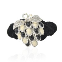 Велюровая резинка для волос с украшением (4622) вариант 07