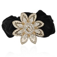 Велюровая резинка для волос с украшением (9432) вариант 01
