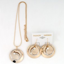 Набор из серьг и подвески на шею золотистый (8598)