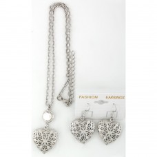 Набор из серьг и подвески на шею серебристый (8595)