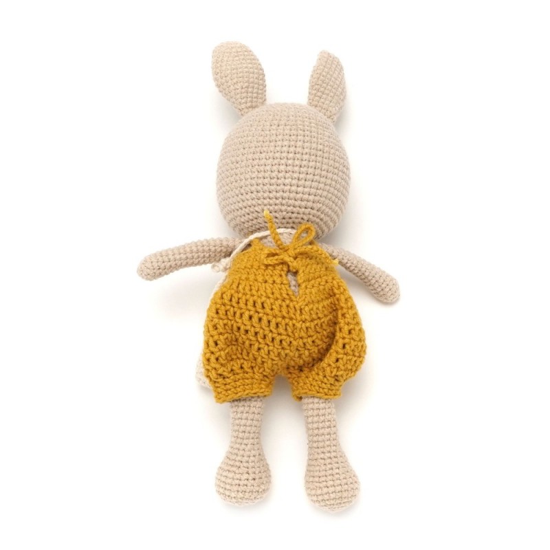 Вязаная игрушка амигуруми Зайка с морковкой 27см бежевый (29146)