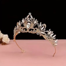 Диадема-обруч со стразами металлическая (31614)