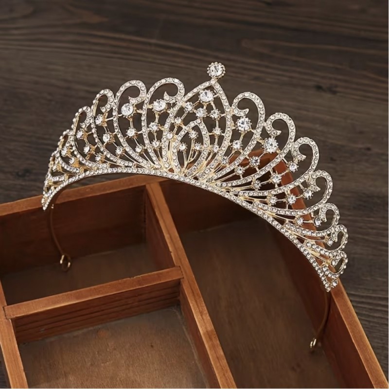 Диадема-обруч со стразами металлическая (31618)