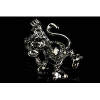 Брошь в виде обезьянки декорированная стразами 11-10111