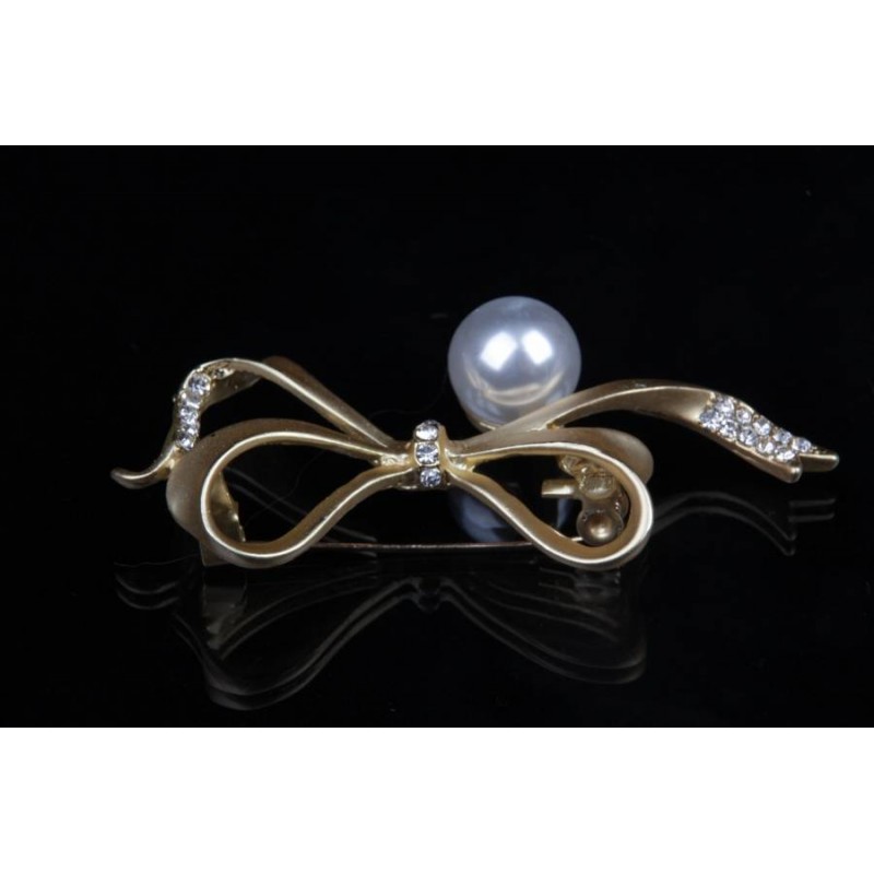 Брошь (золото)