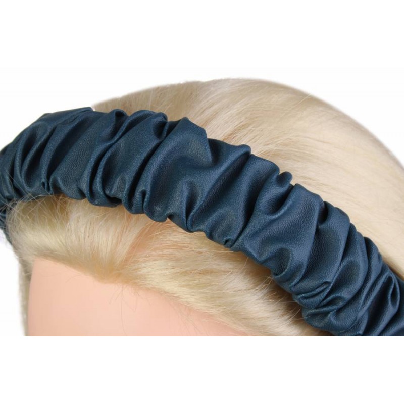 Ободок пластиковый темно-синий (3см) 1-192605