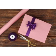 Бумага упаковочная крашенная в смеси розовая в рулоне (8м*0,58м) 65г/м² 255-4051