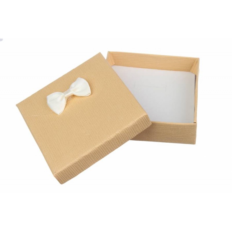 Коробка бижутерная(9*9*3см) 65-1945